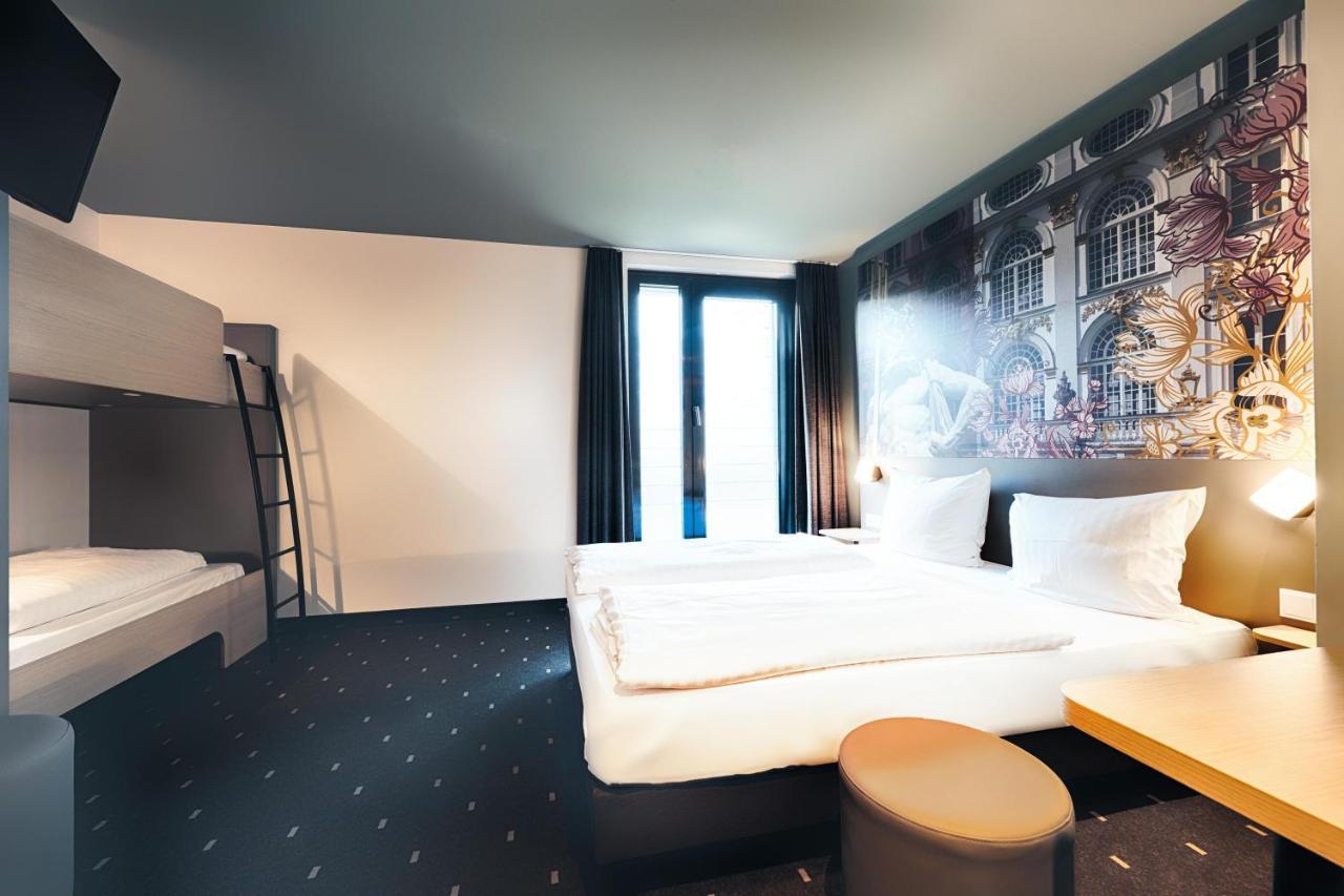 München-moosach Hotel 3*
